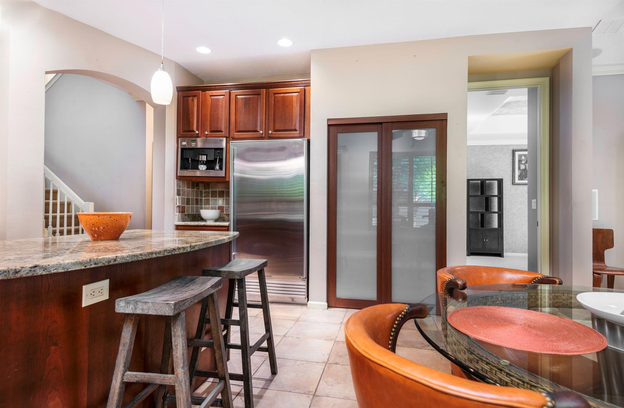 258 NW Red Cedar Street