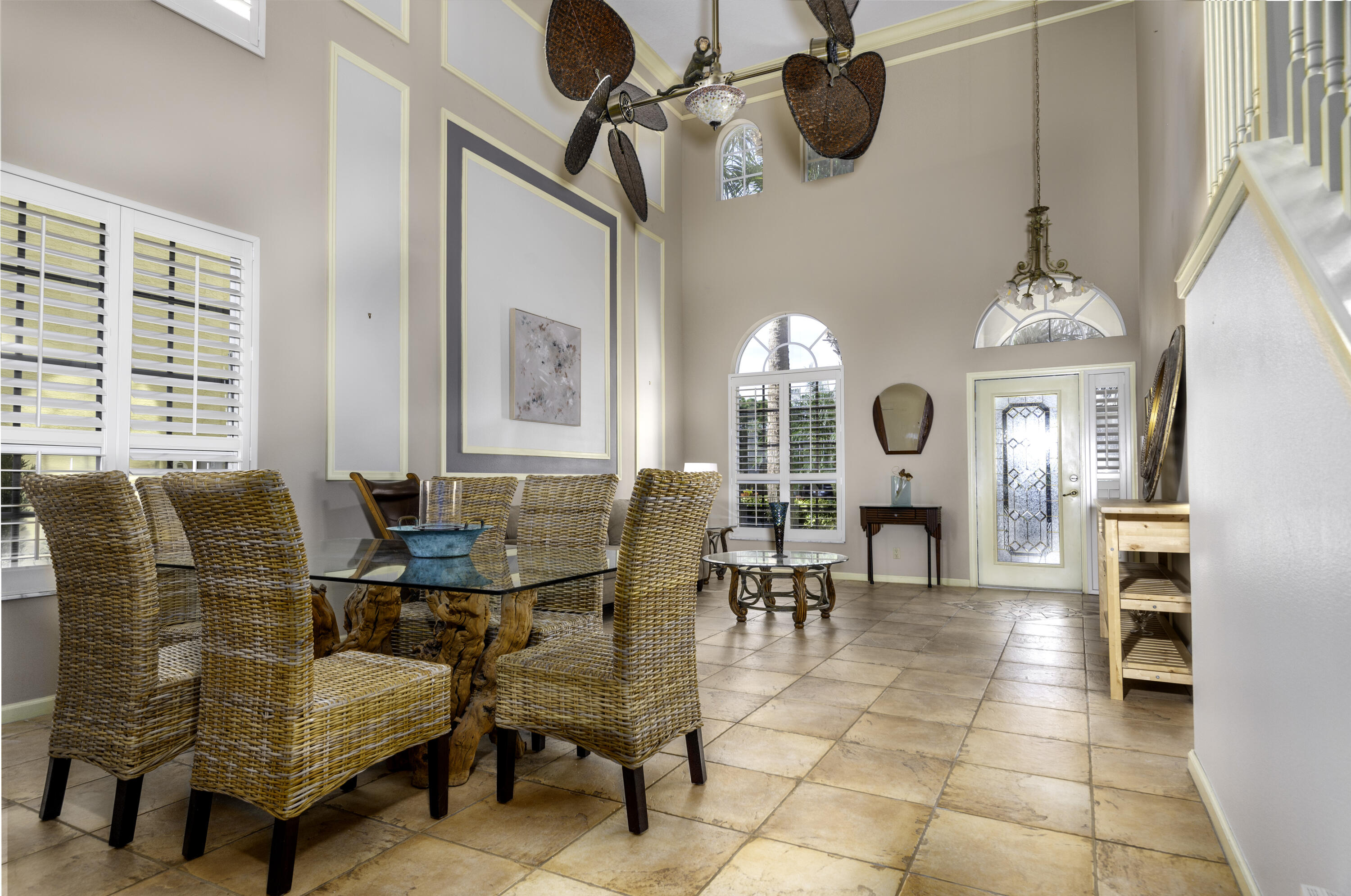 258 NW Red Cedar Street