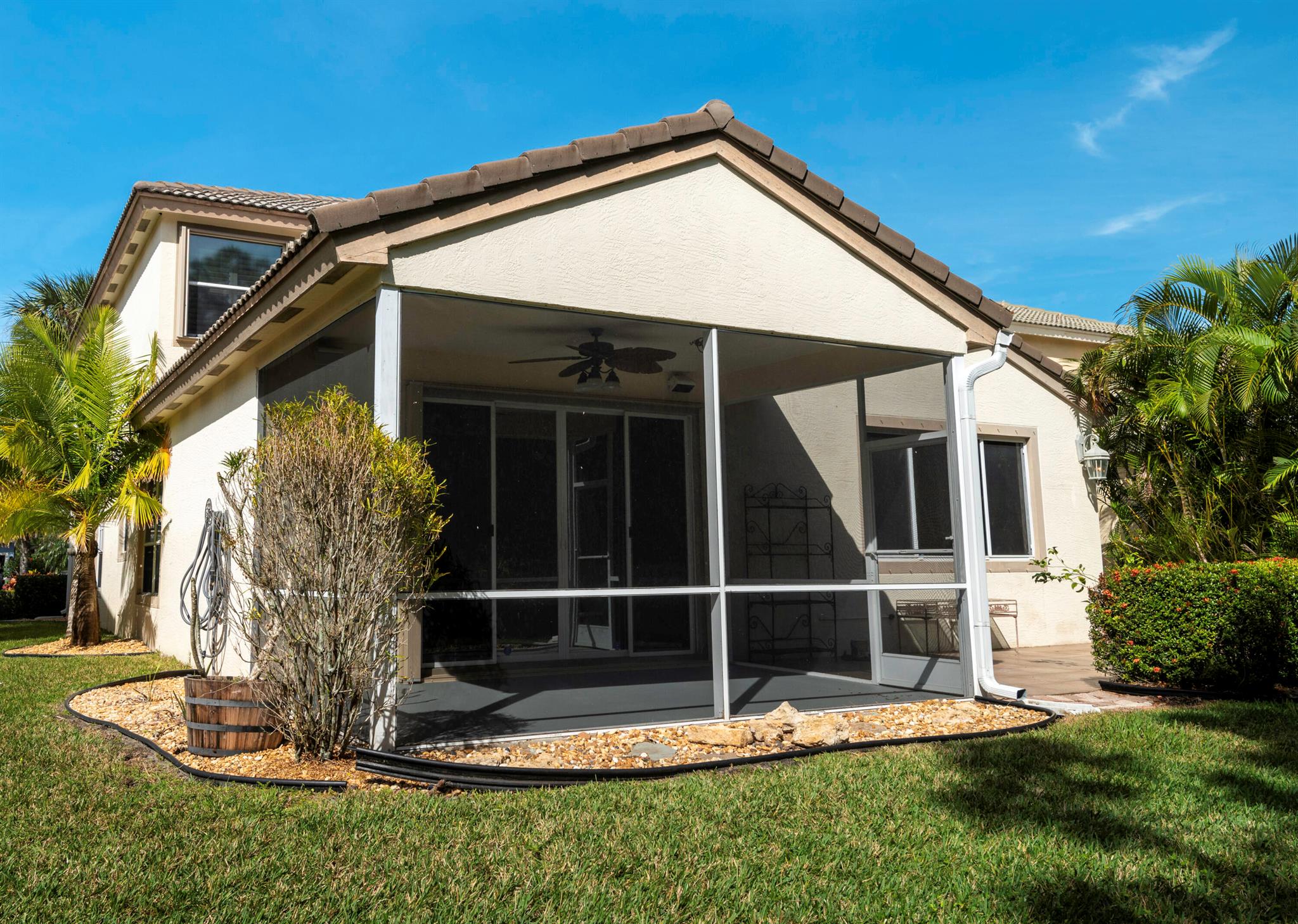 258 NW Red Cedar Street