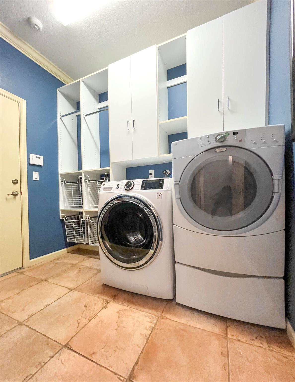 258 NW Red Cedar Street