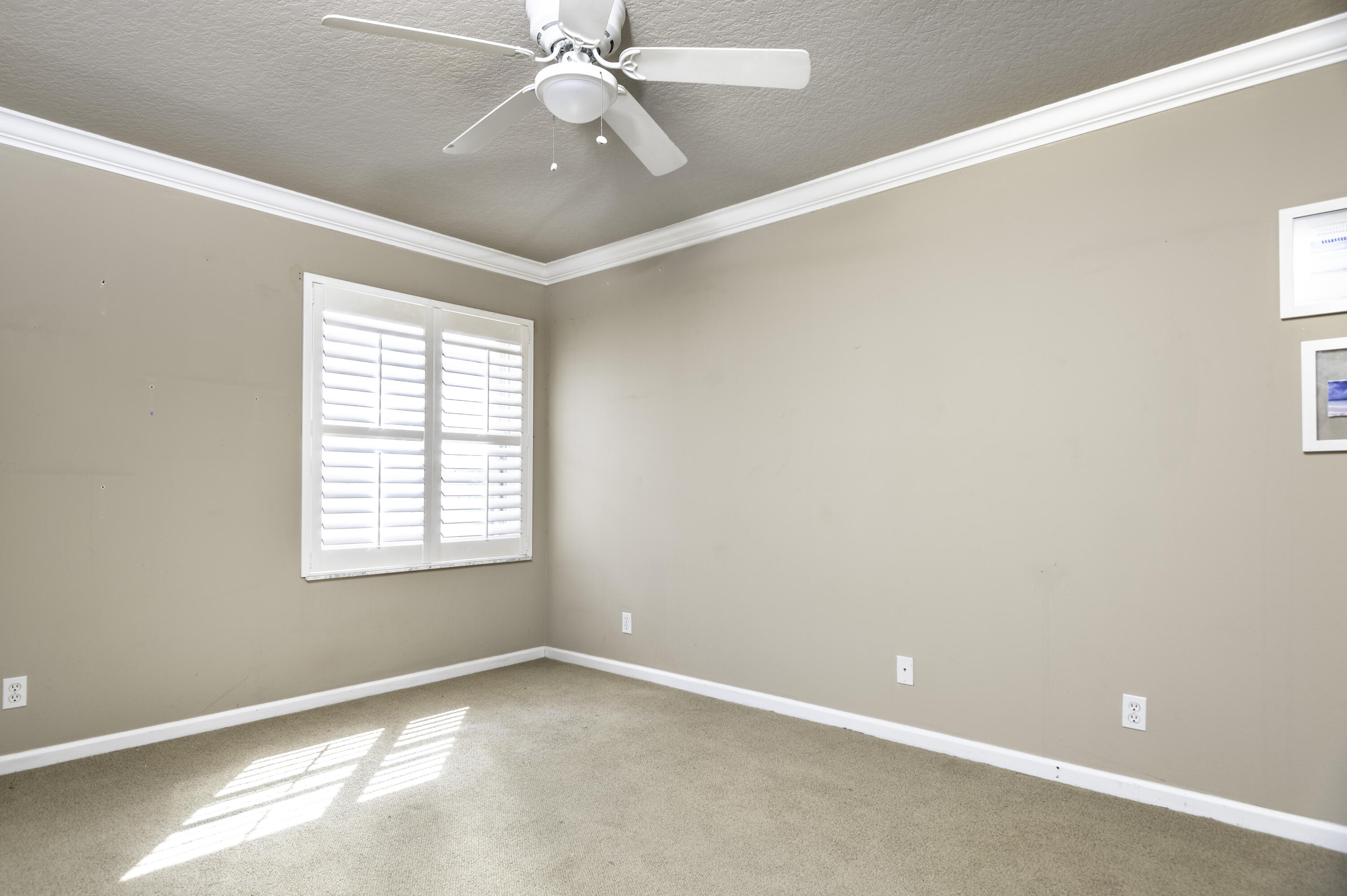 258 NW Red Cedar Street