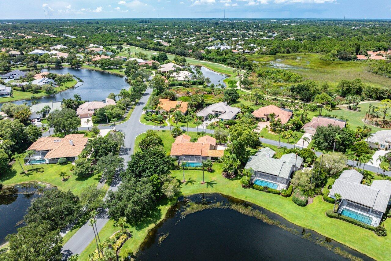 4193 SW Gleneagle Circle