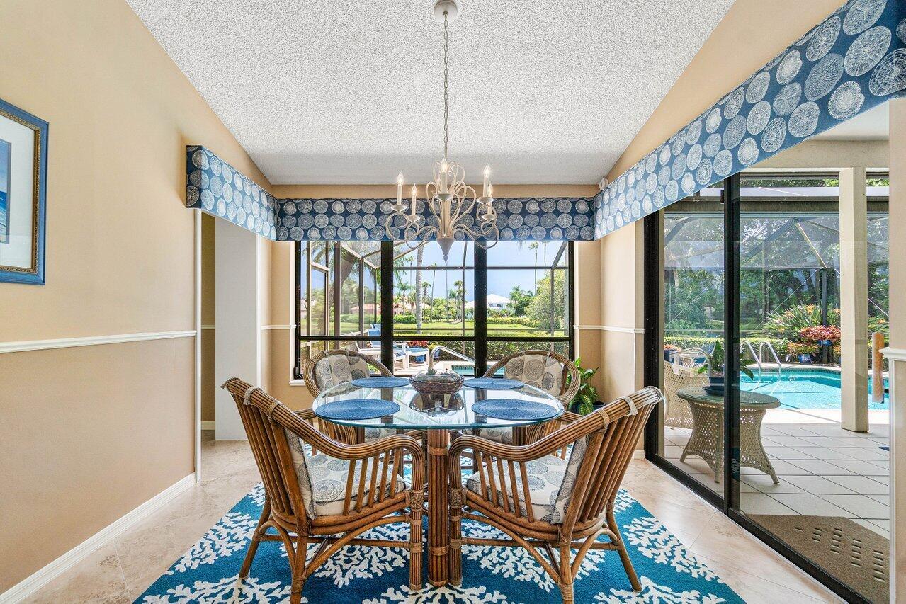 4193 SW Gleneagle Circle