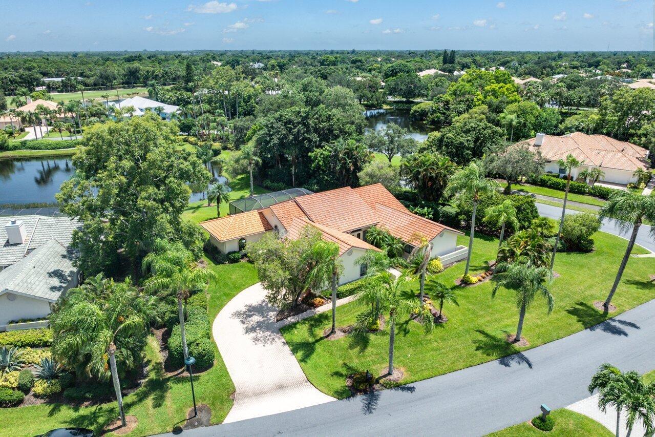 4193 SW Gleneagle Circle