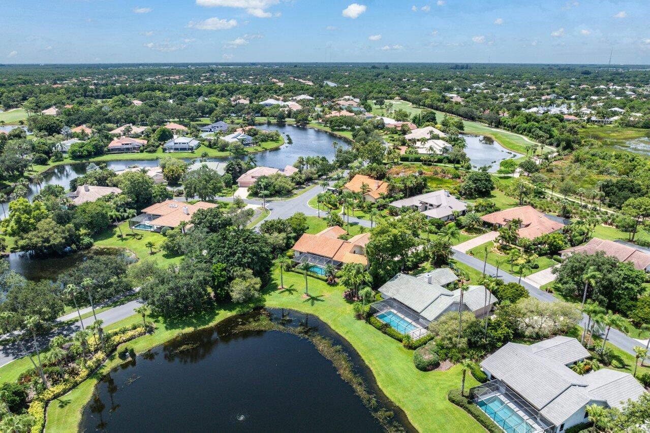 4193 SW Gleneagle Circle