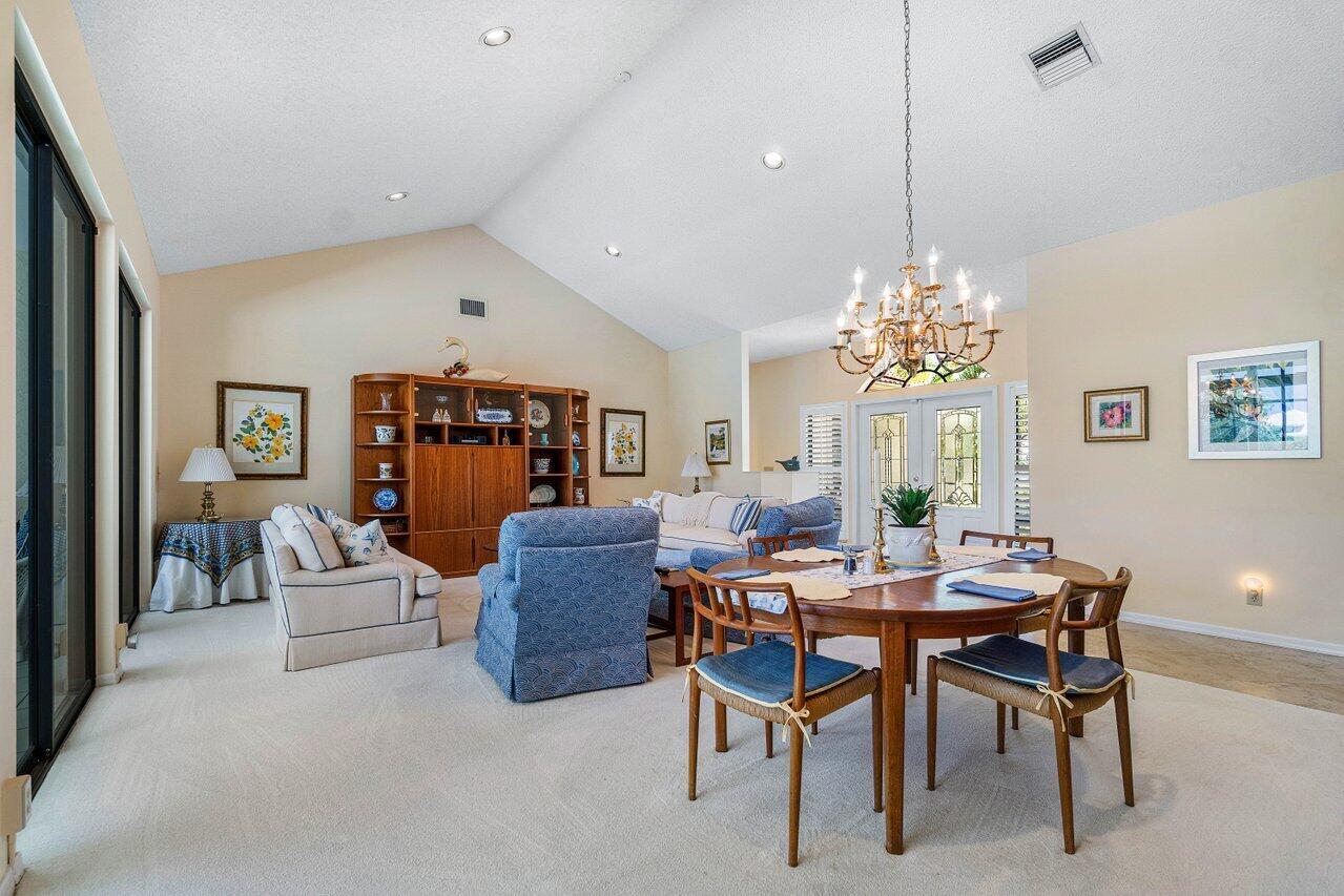 4193 SW Gleneagle Circle