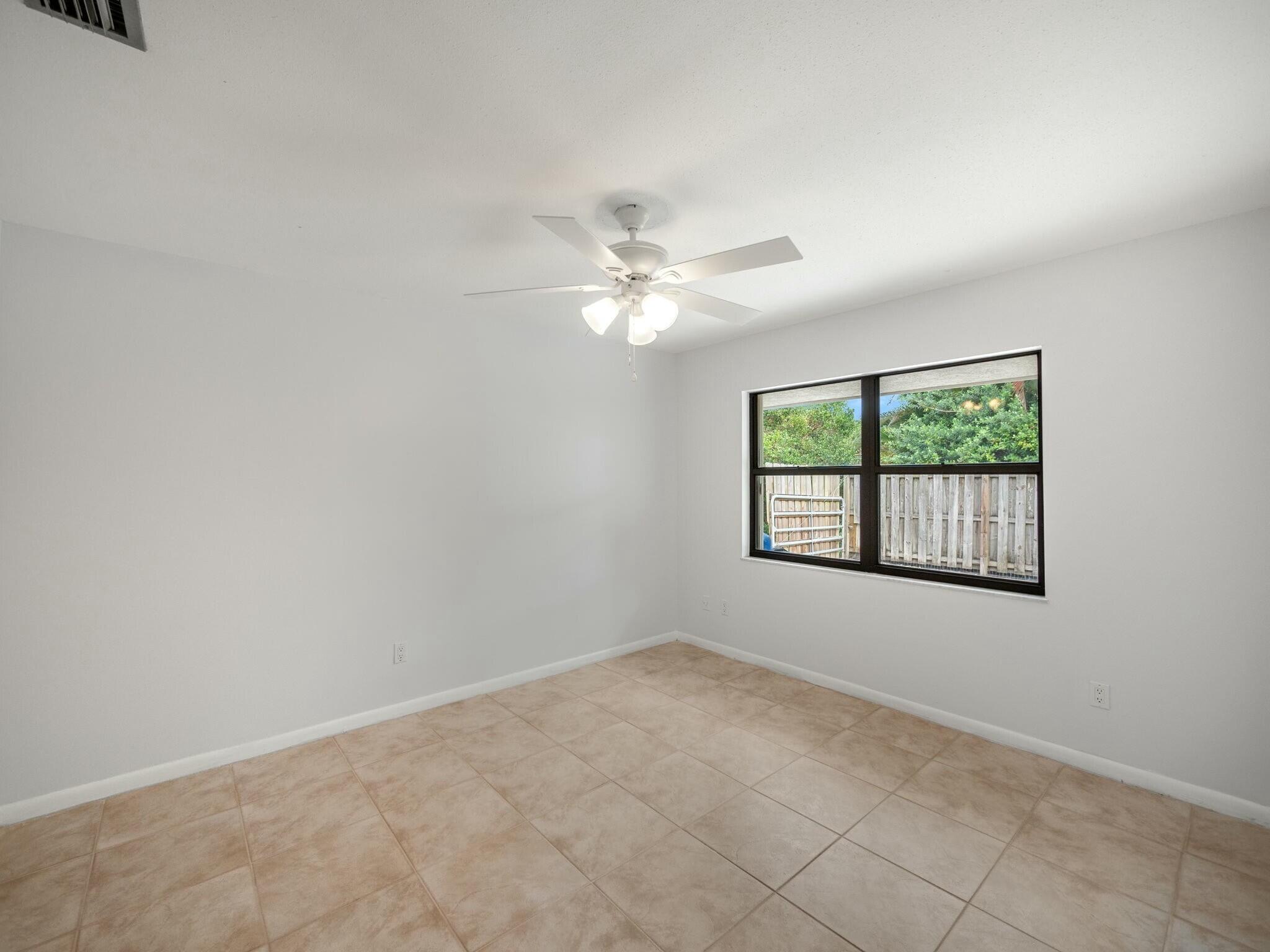 1600 SW Belgrave Terrace