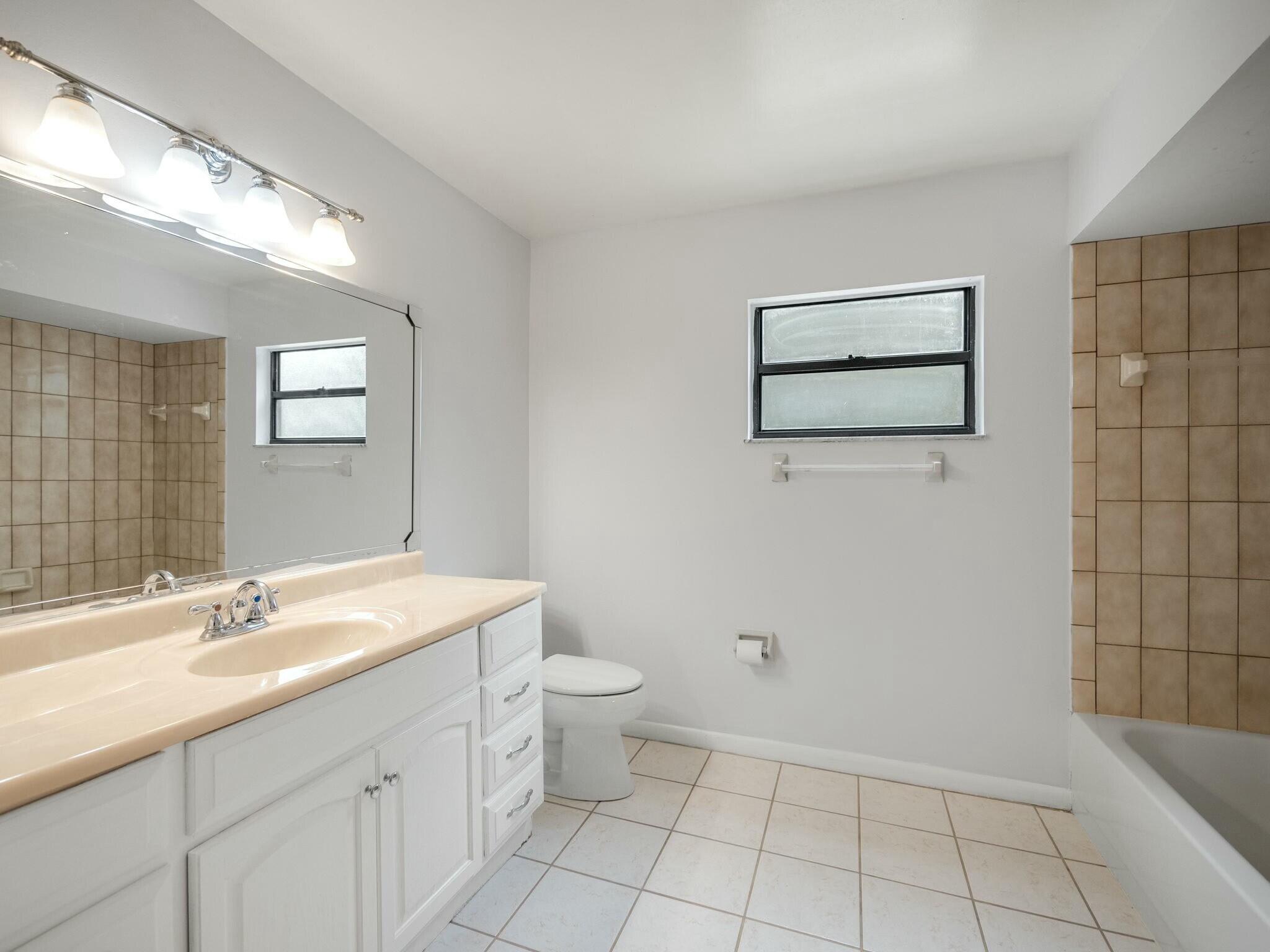 1600 SW Belgrave Terrace