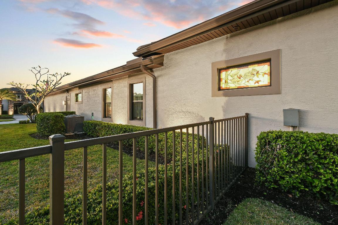 847 SW Winston Avenue