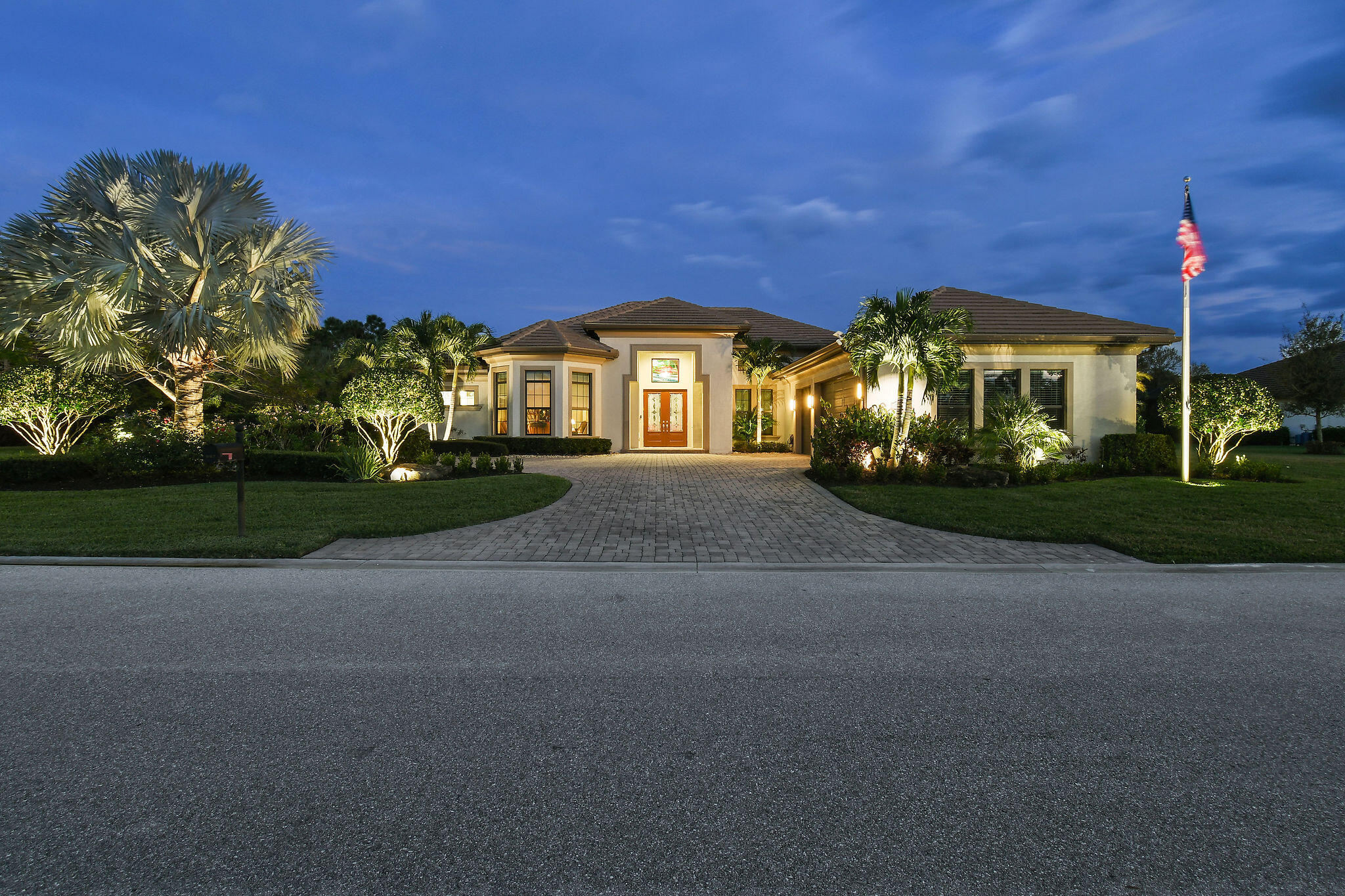 847 SW Winston Avenue