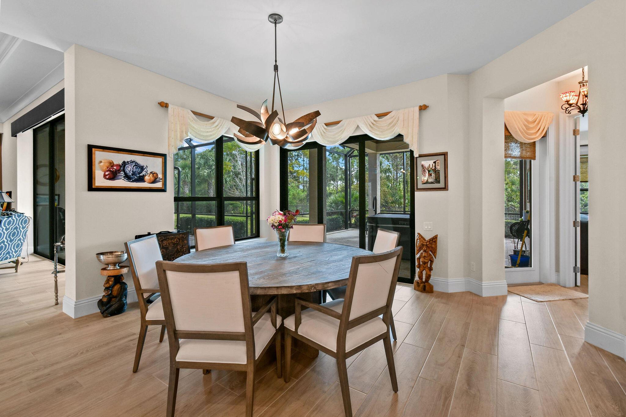 847 SW Winston Avenue