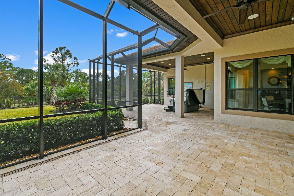 847 SW Winston Avenue