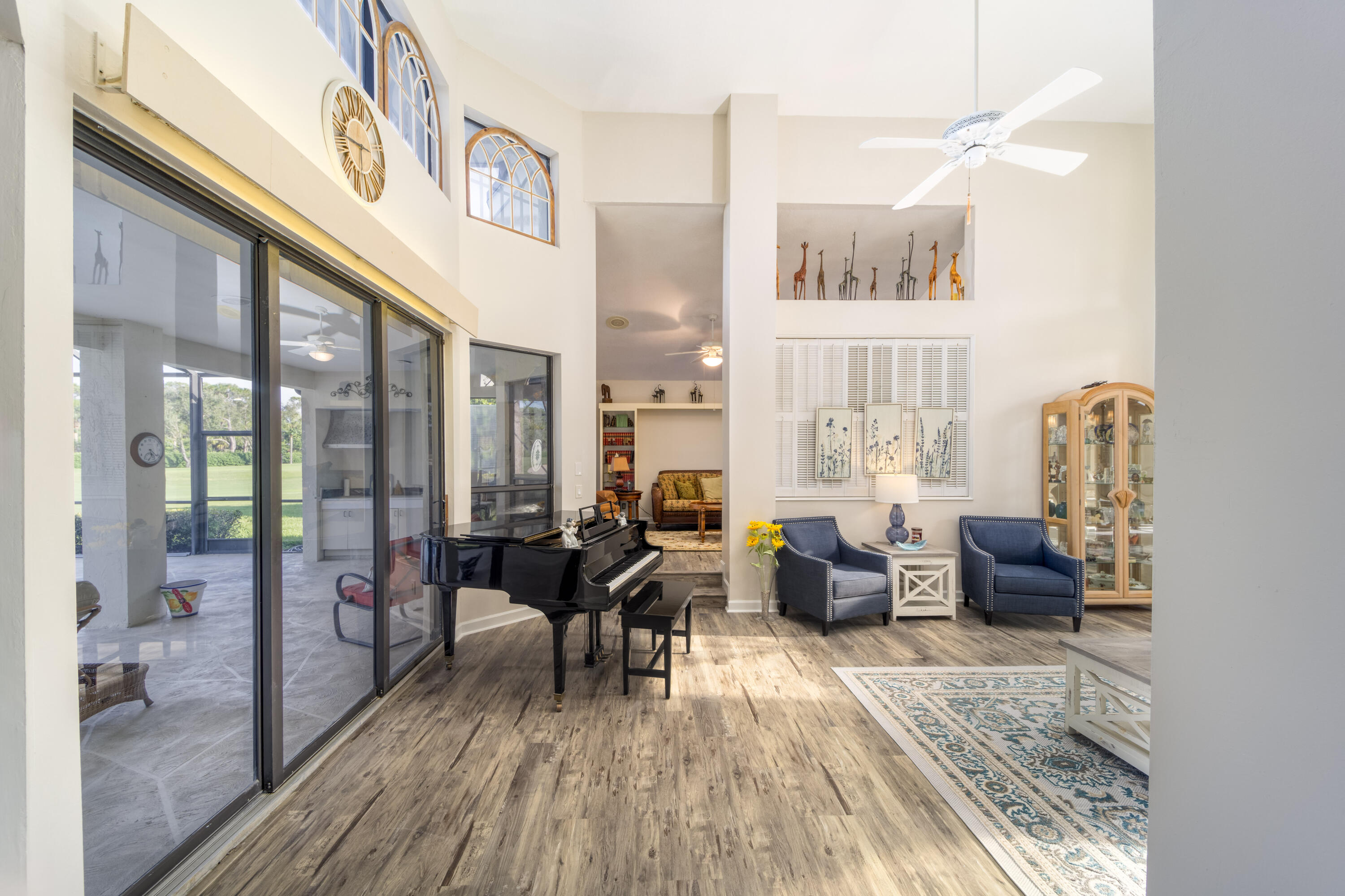 4104 SW Gleneagle Circle