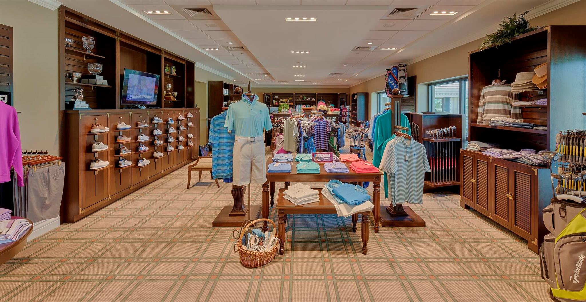 4104 SW Gleneagle Circle