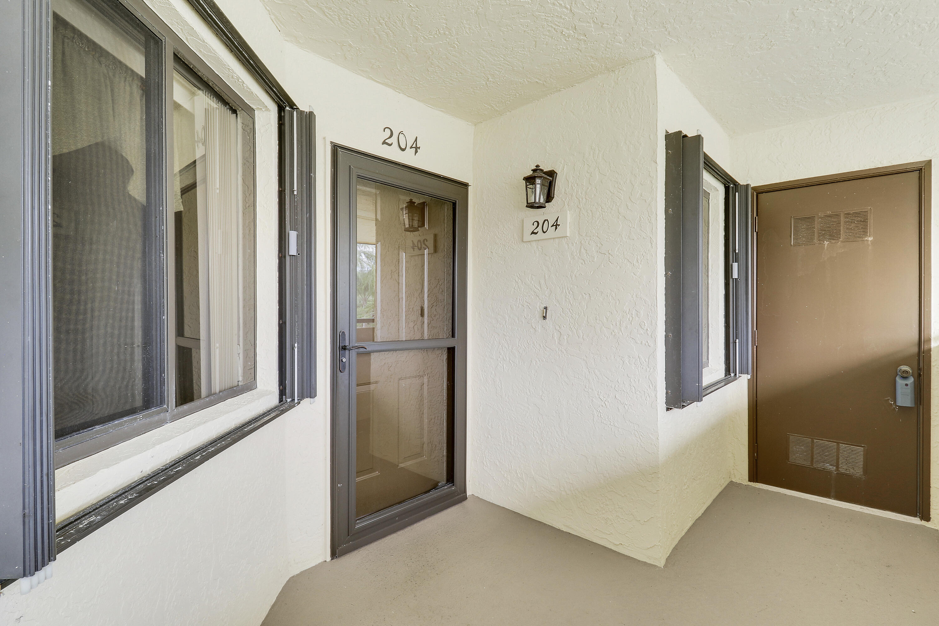 6333 SE Williamsburg Drive 204
