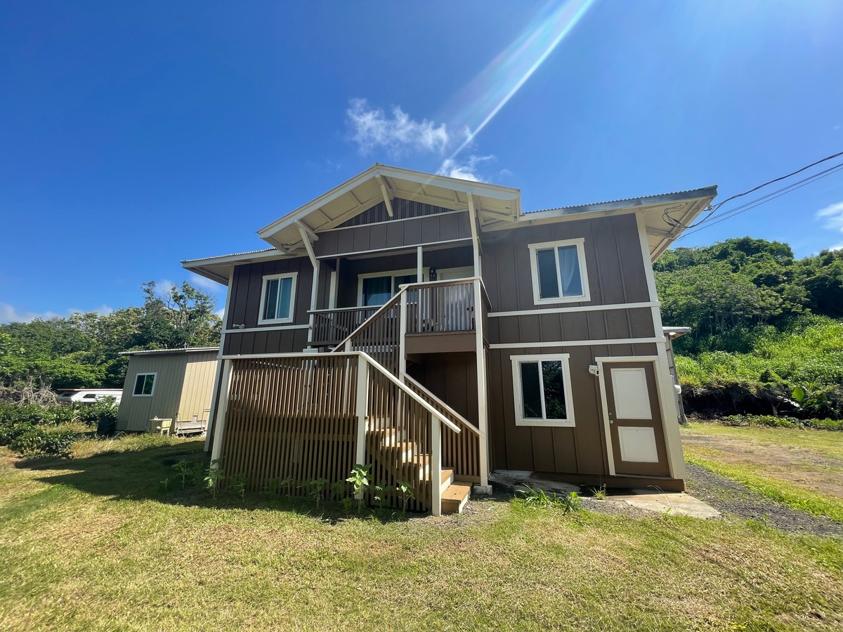 95-5904 MAMALAHOA HIGHWAY