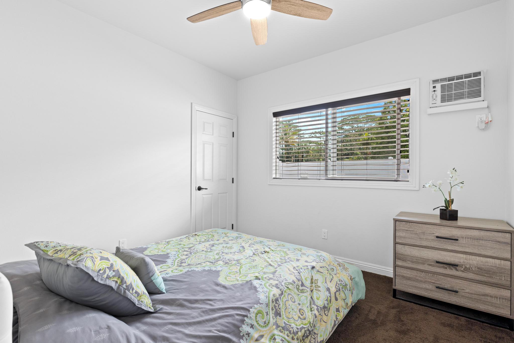 15-1594 22ND AVE