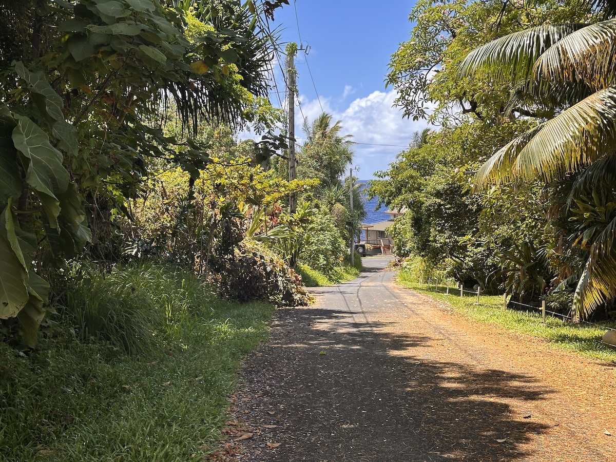 KAMAKOA ST