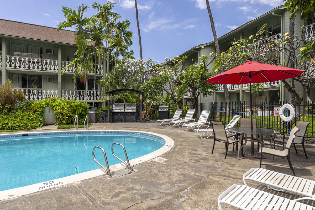75-5776 KUAKINI HWY 335