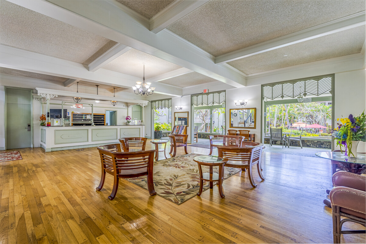 75-5776 KUAKINI HWY 335