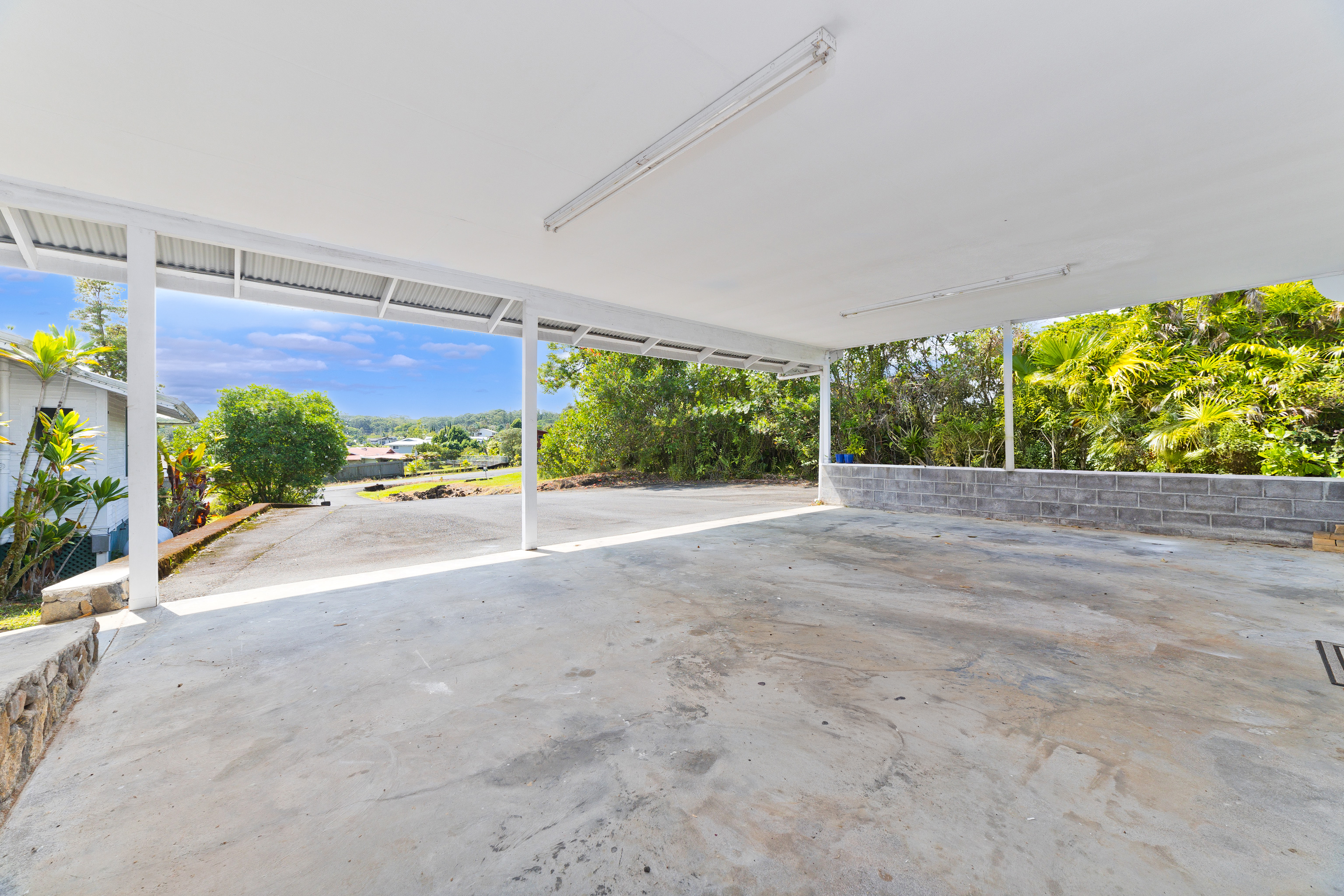 1706 WAIANUENUE AVE