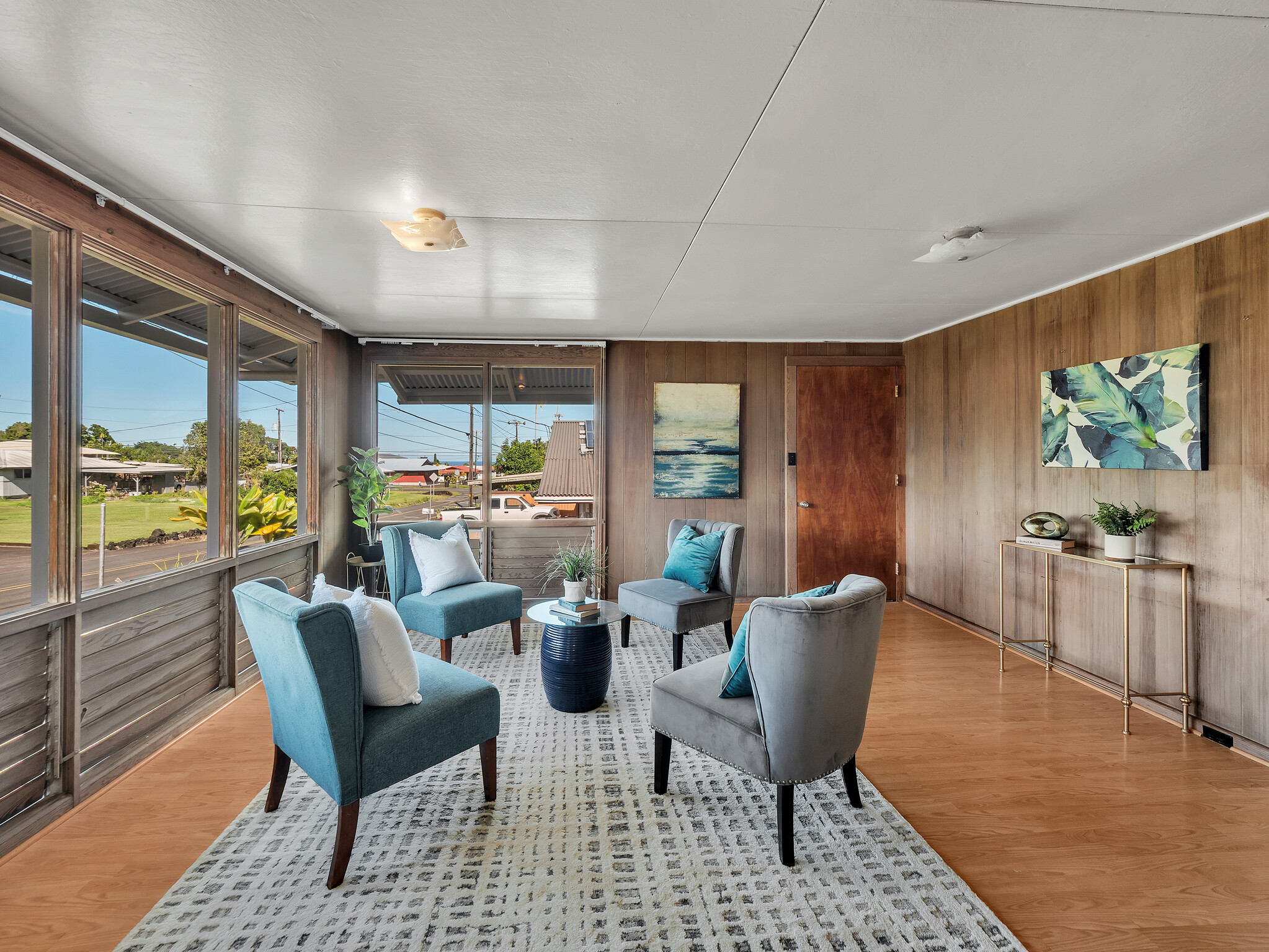 27 ULUWAI ST