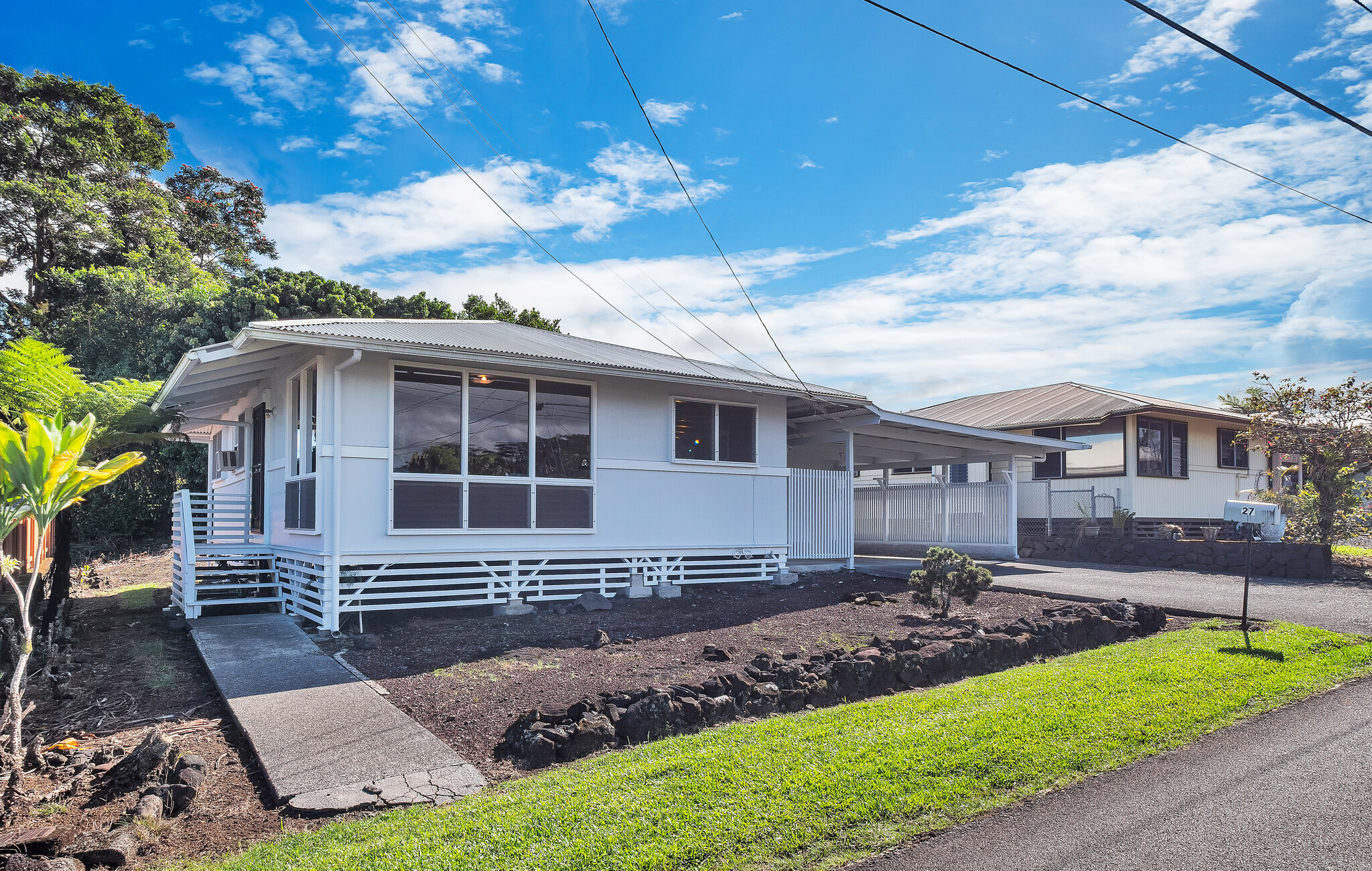 27 ULUWAI ST