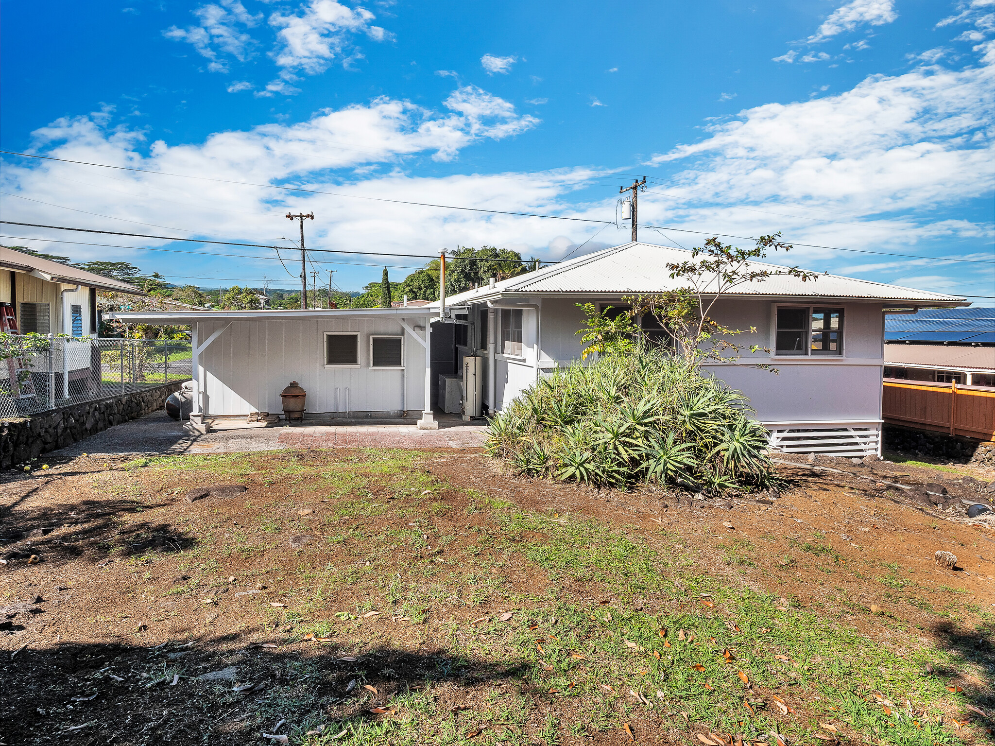 27 ULUWAI ST