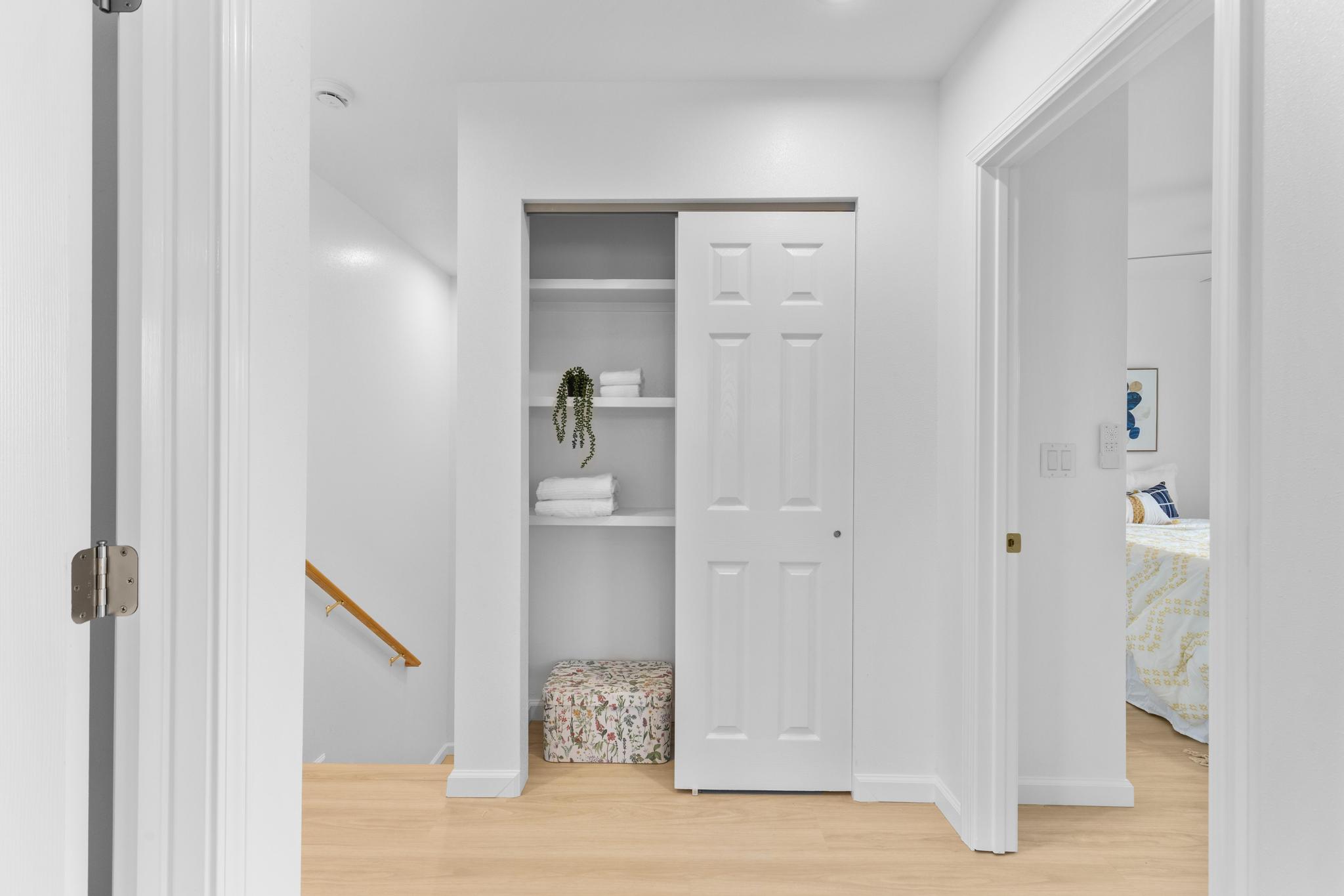 16-2135 TREE FERN DR