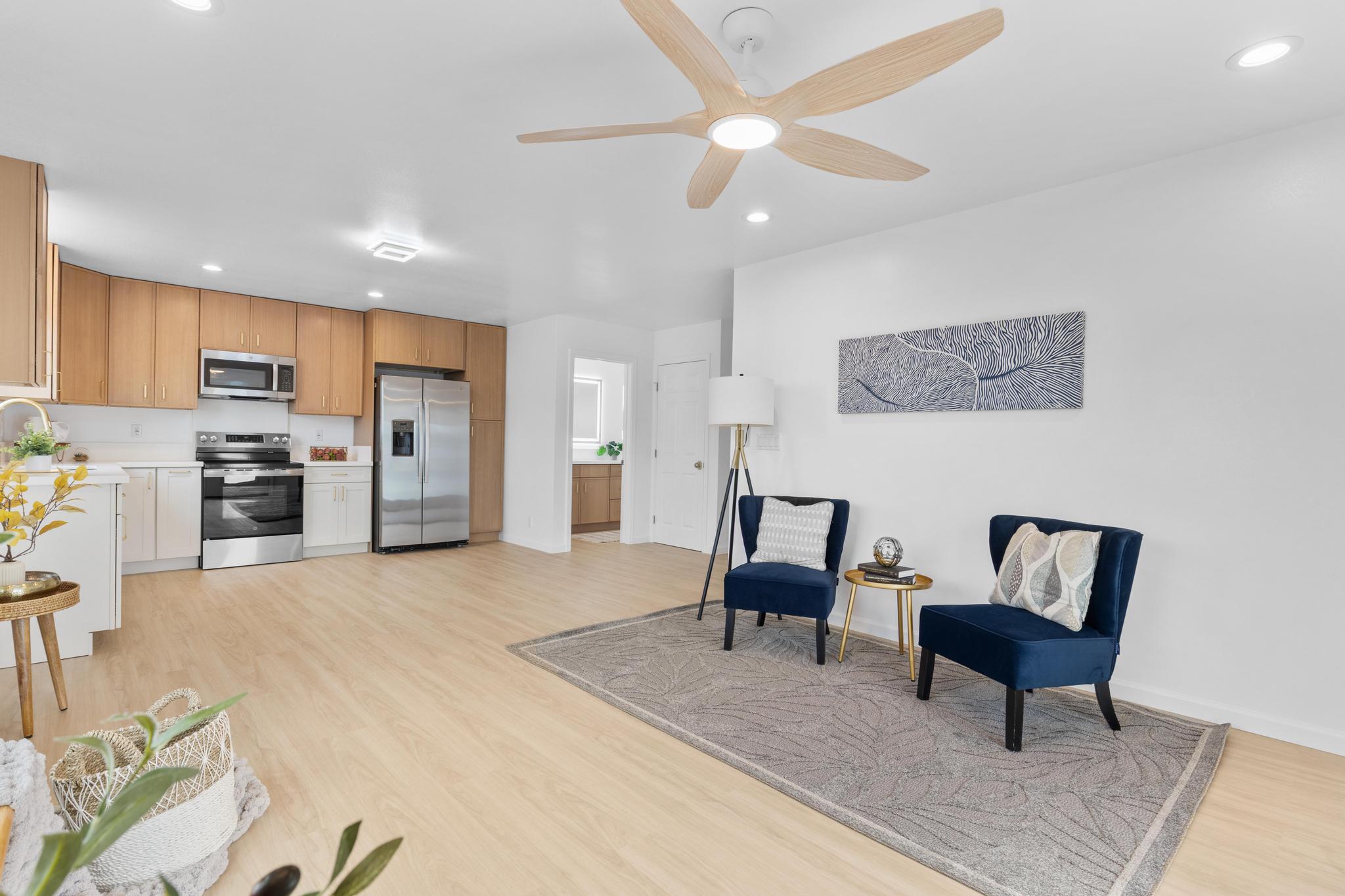 16-2135 TREE FERN DR