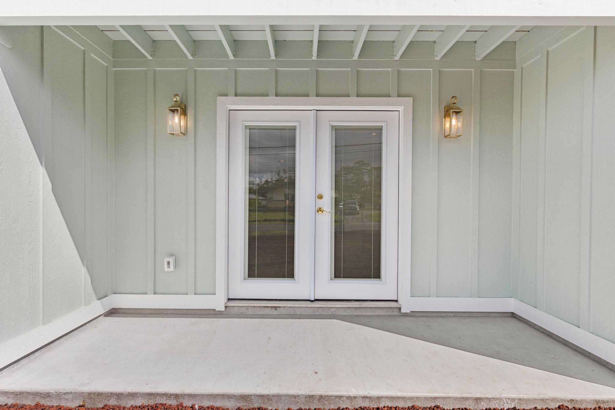 16-2135 TREE FERN DR