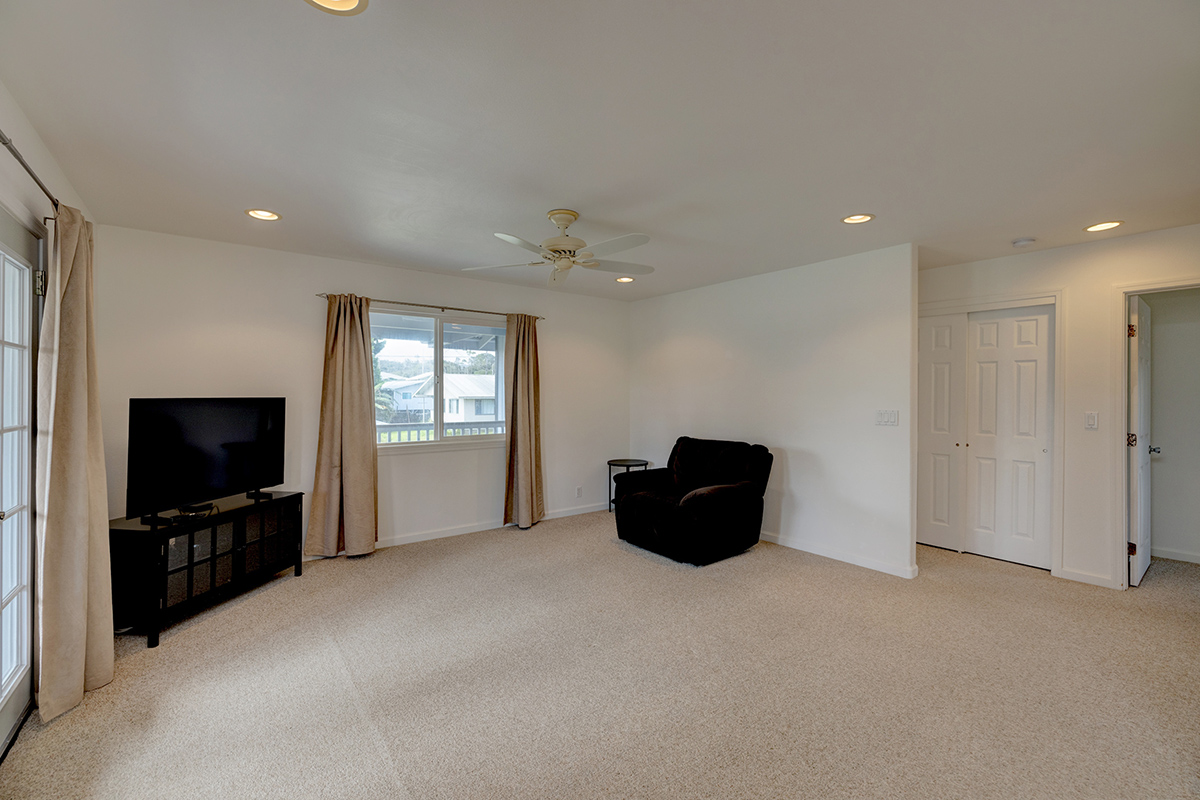 18-7862 EWALINA RD