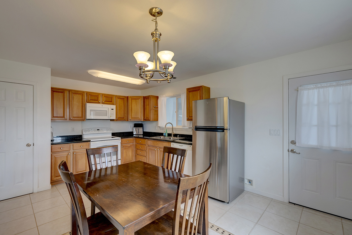 18-7862 EWALINA RD