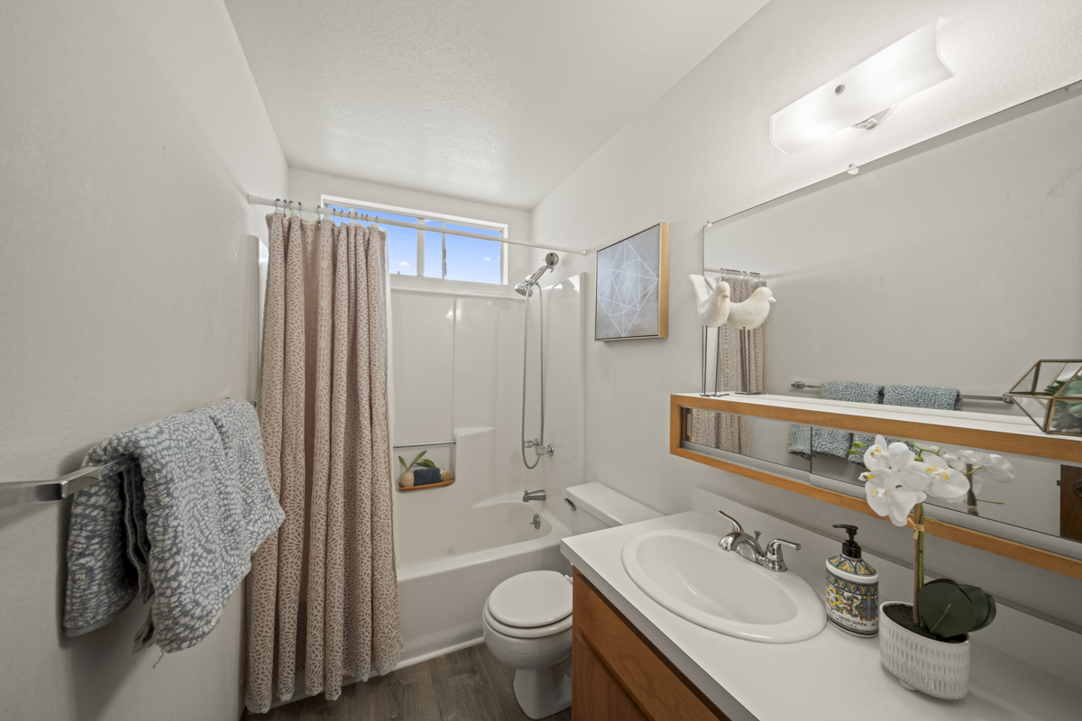 16-1338 POHAKU CIRCLE
