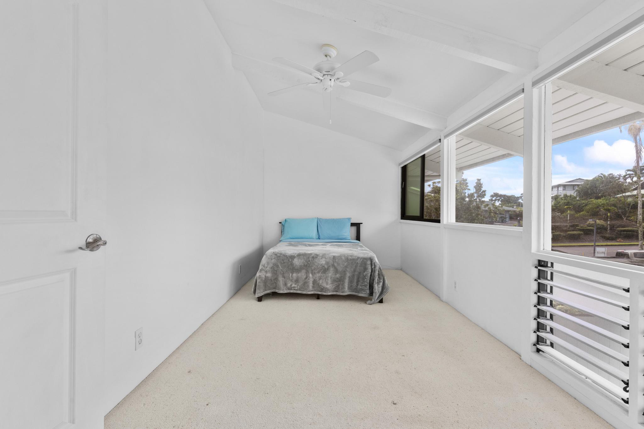 932 KUMUKOA ST C104