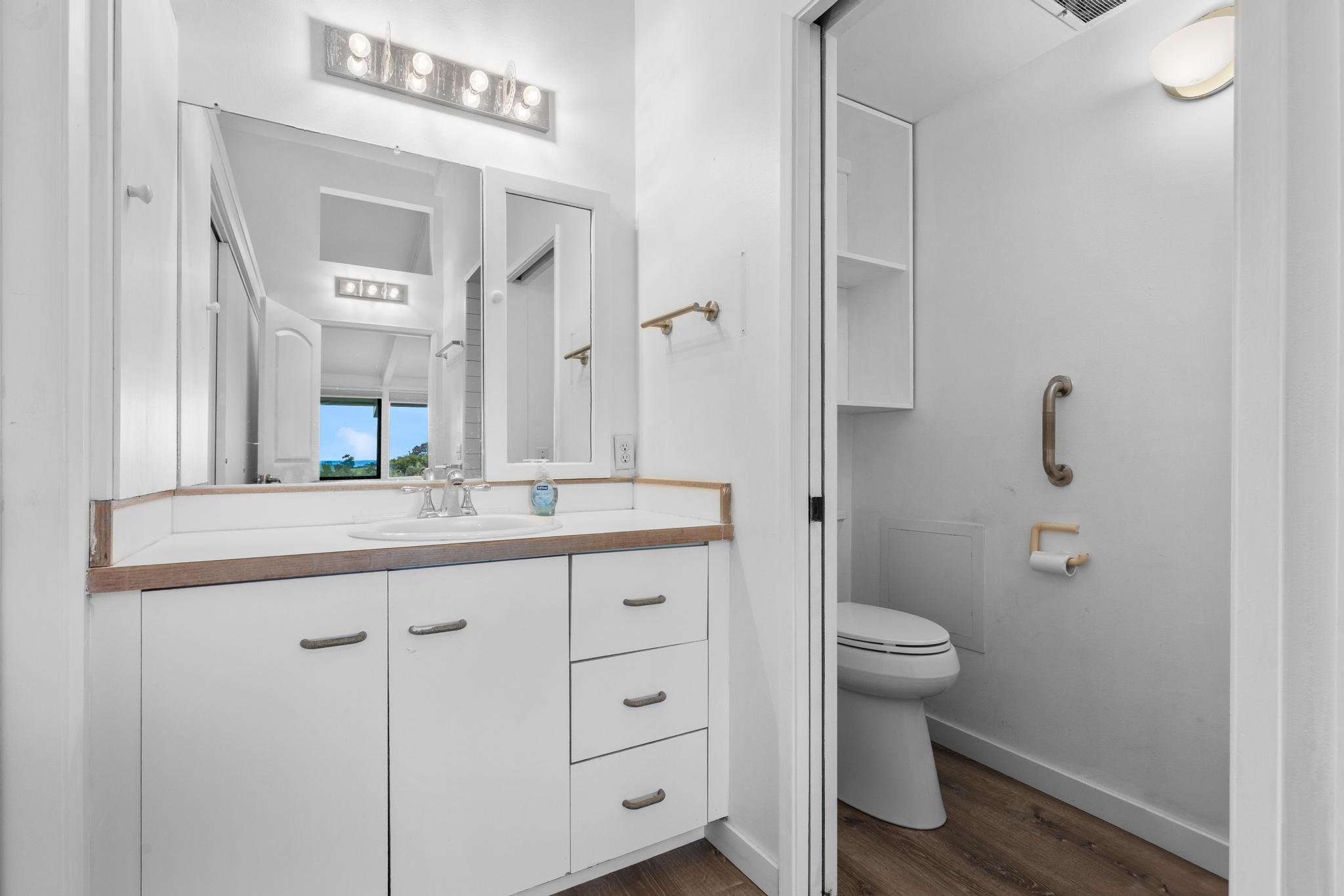932 KUMUKOA ST C104