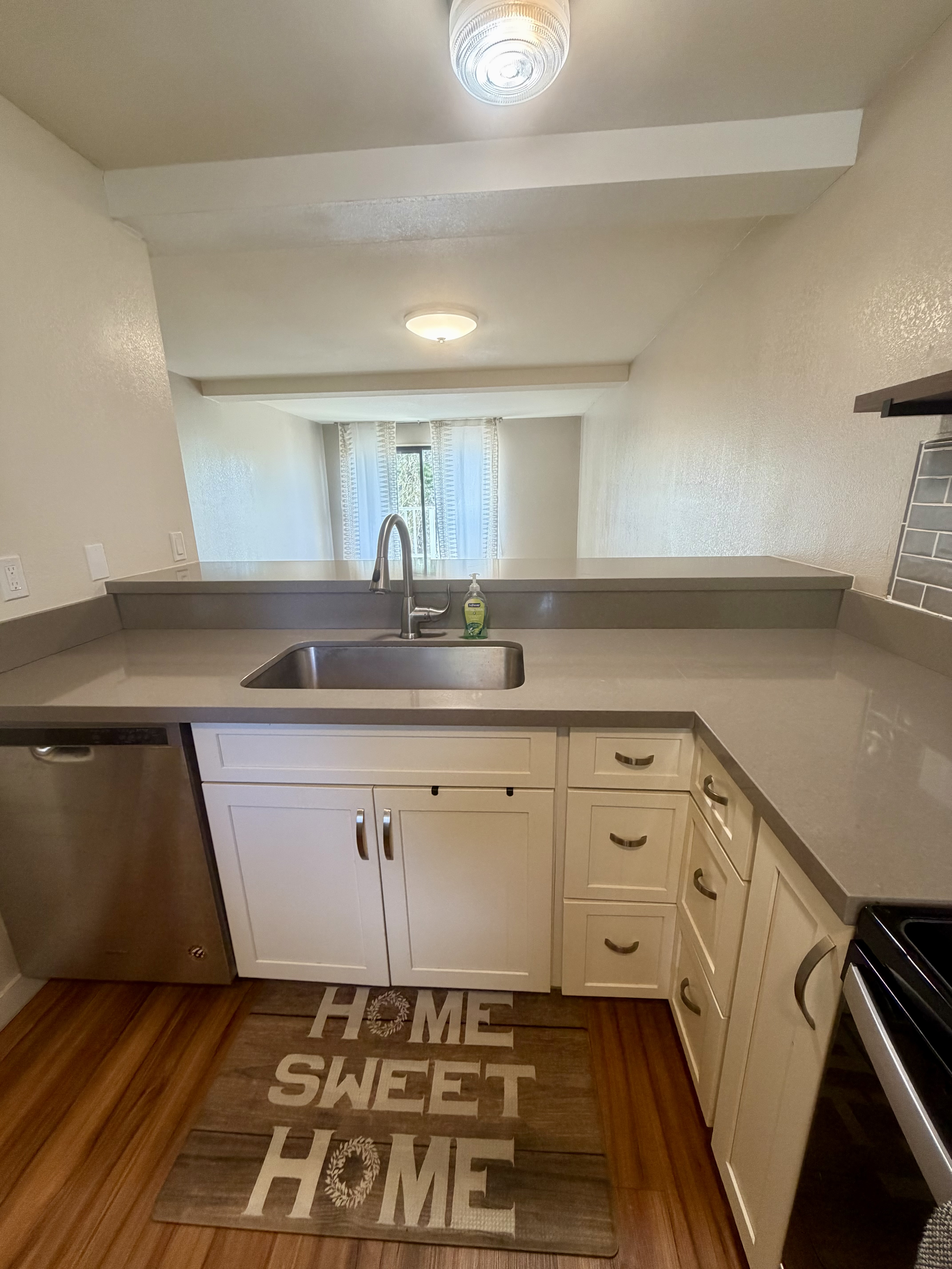 82-6065 MAMALAHOA HIGHWAY C202