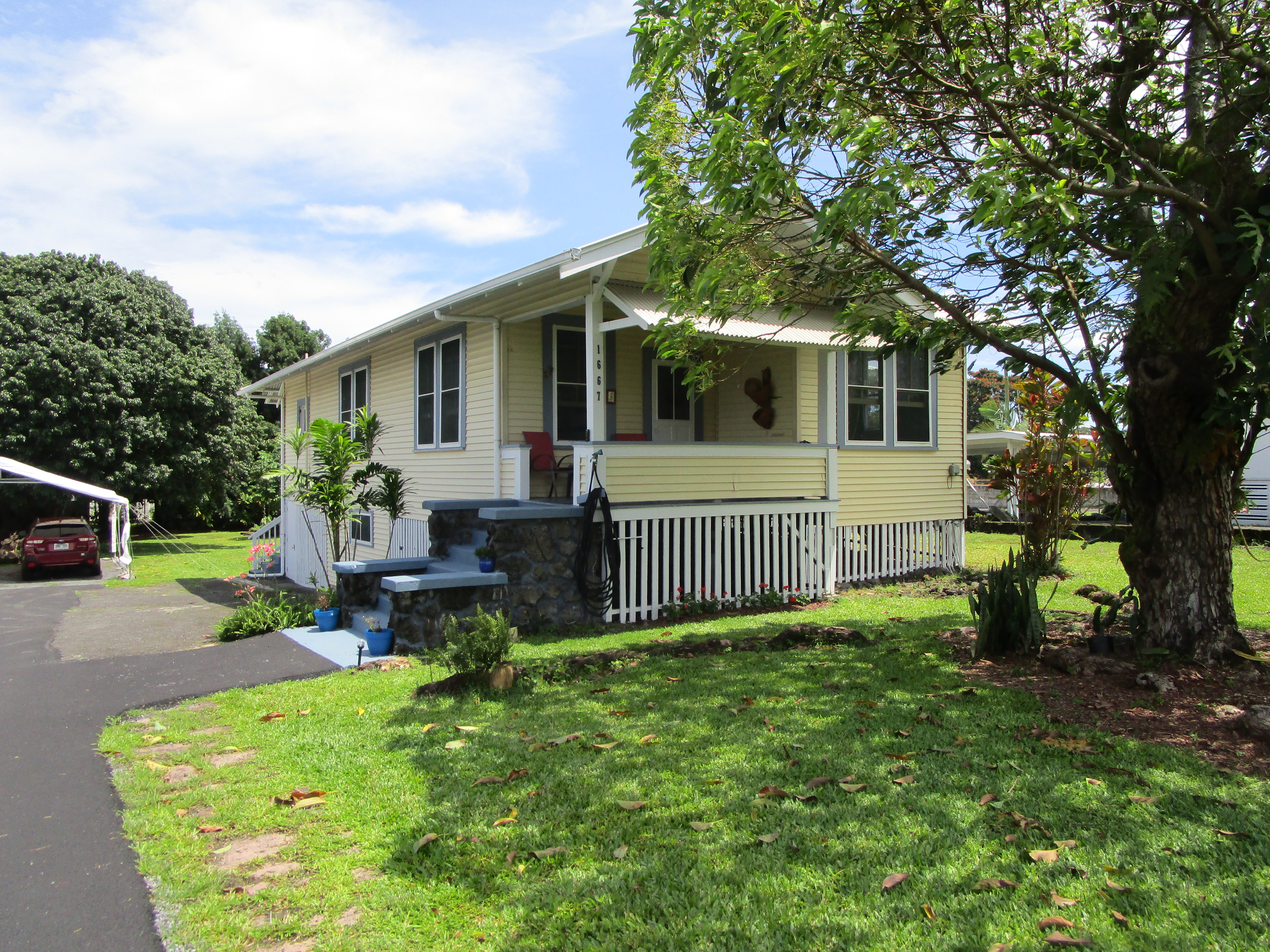 1667 KILAUEA AVE