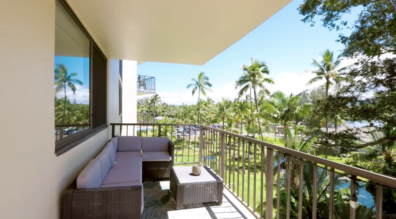 2405 KALANIANAOLE AVE 402