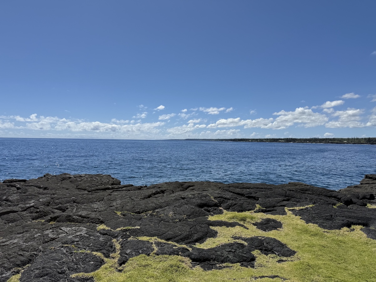 15-833 PARADISE ALA KAI