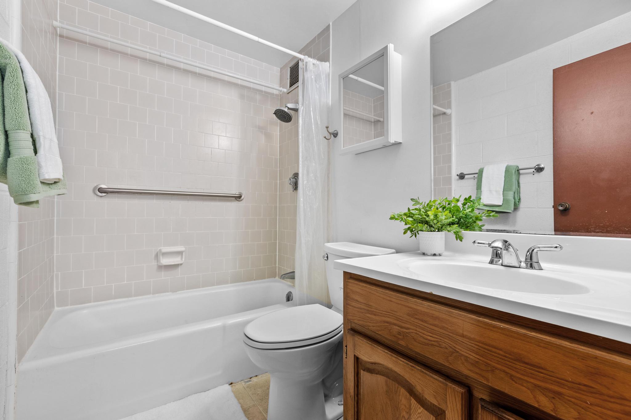 1875 MAUNA LOA SHORES 104