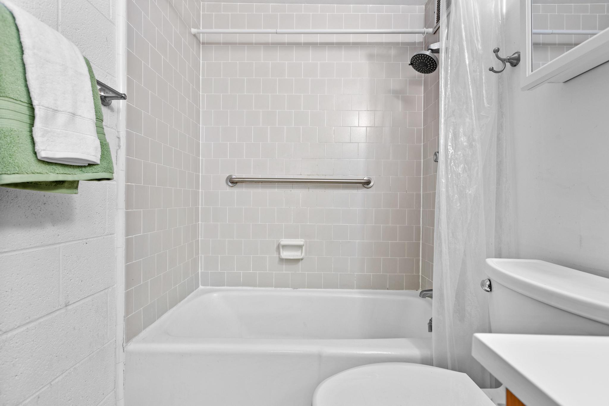 1875 MAUNA LOA SHORES 104