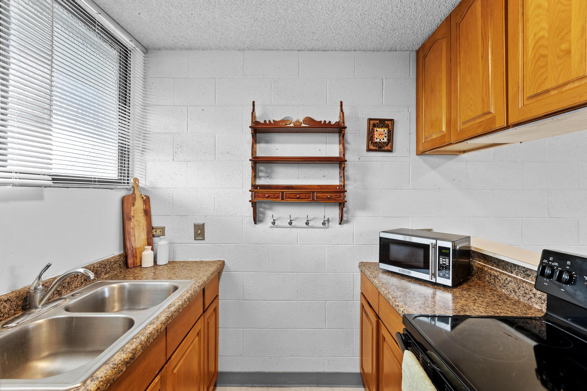 1875 MAUNA LOA SHORES 104