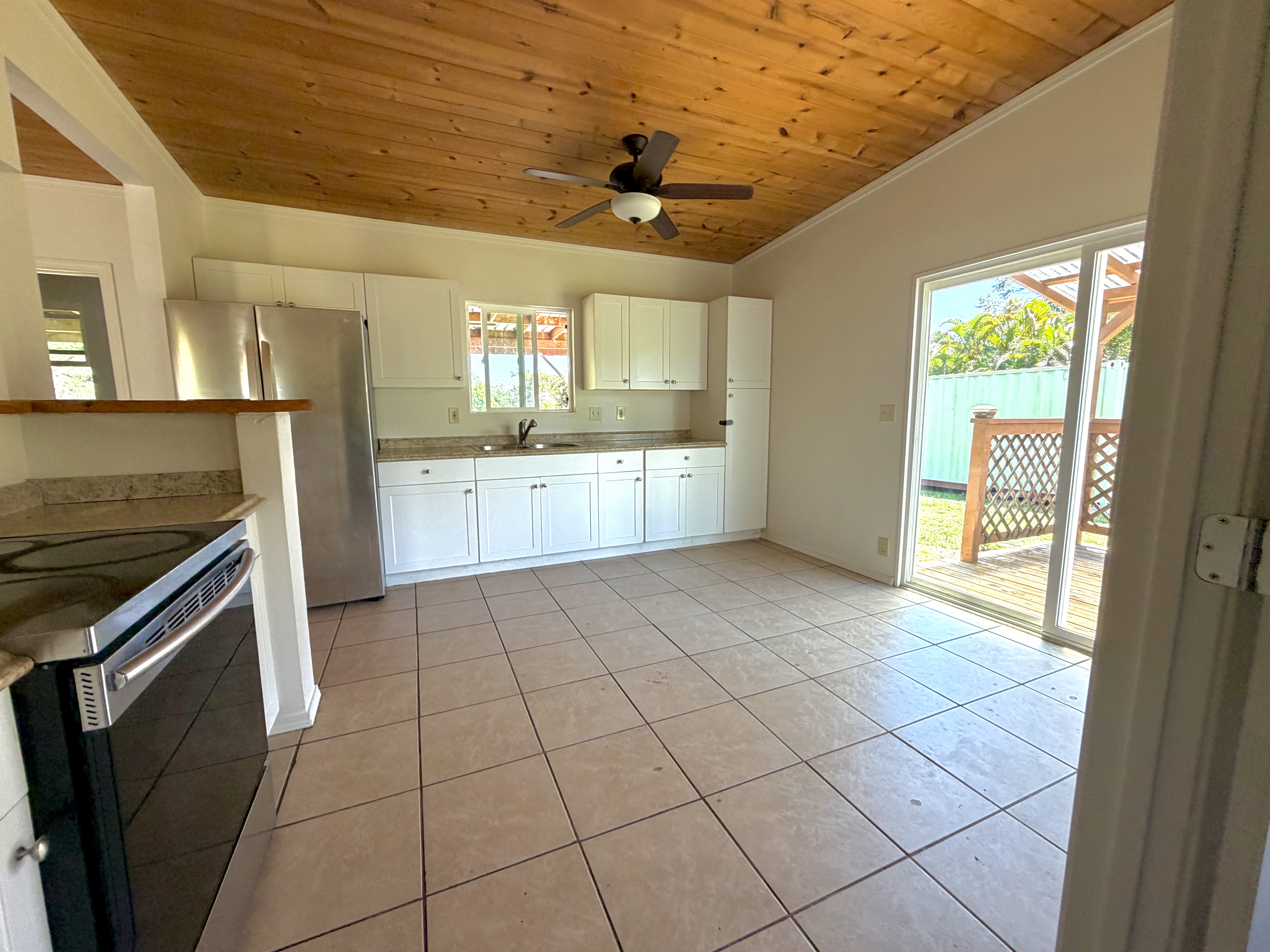 15-1401 17TH AVE