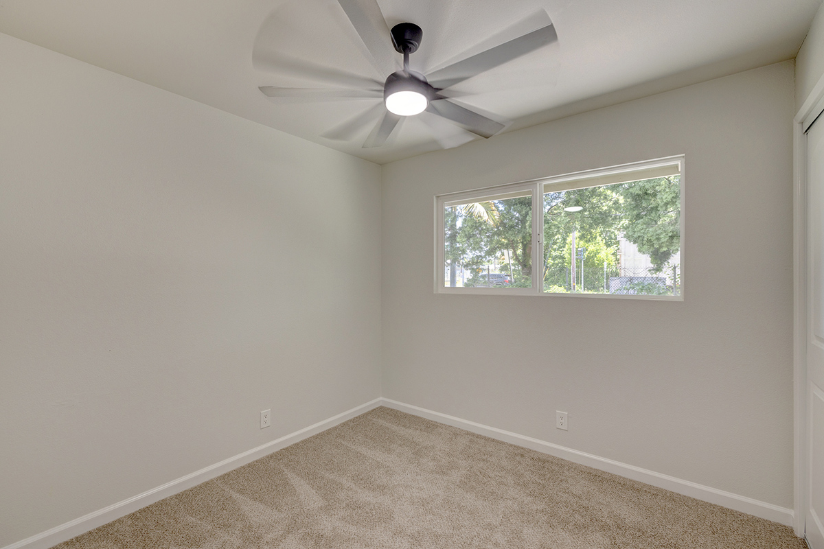 424 PUAINAKO ST