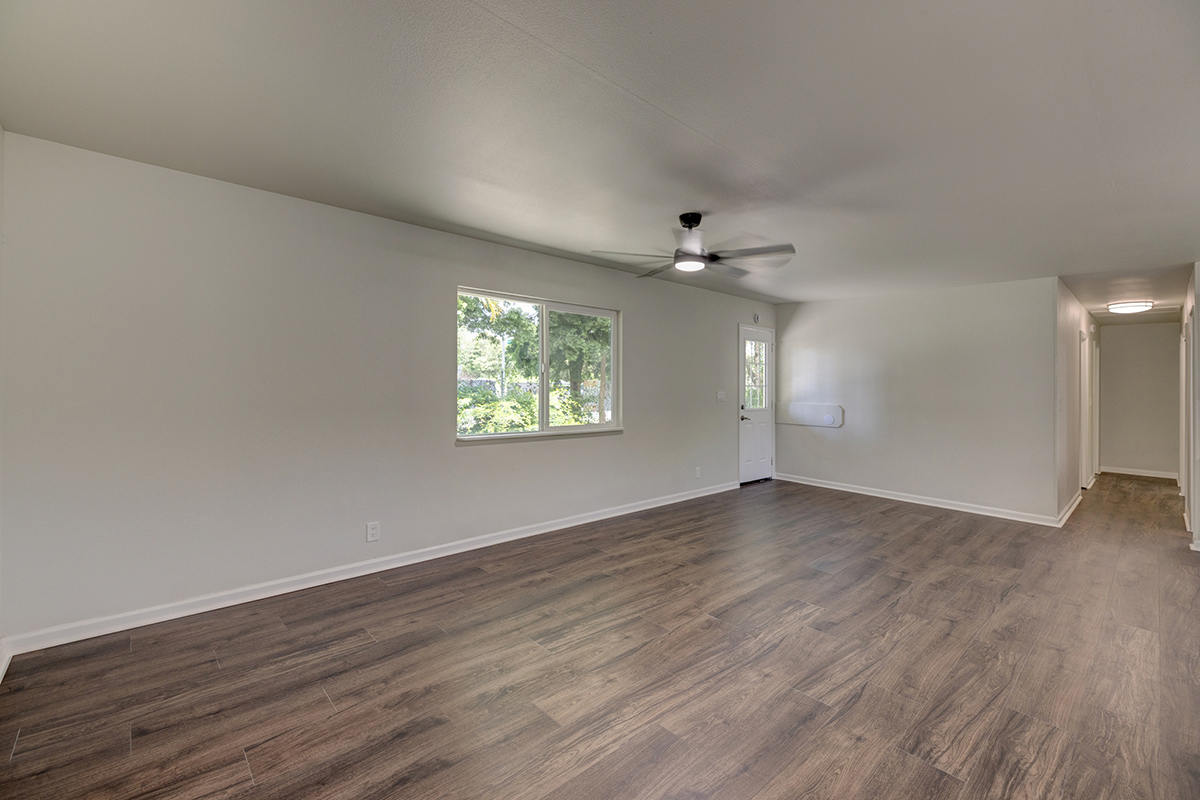 424 PUAINAKO ST