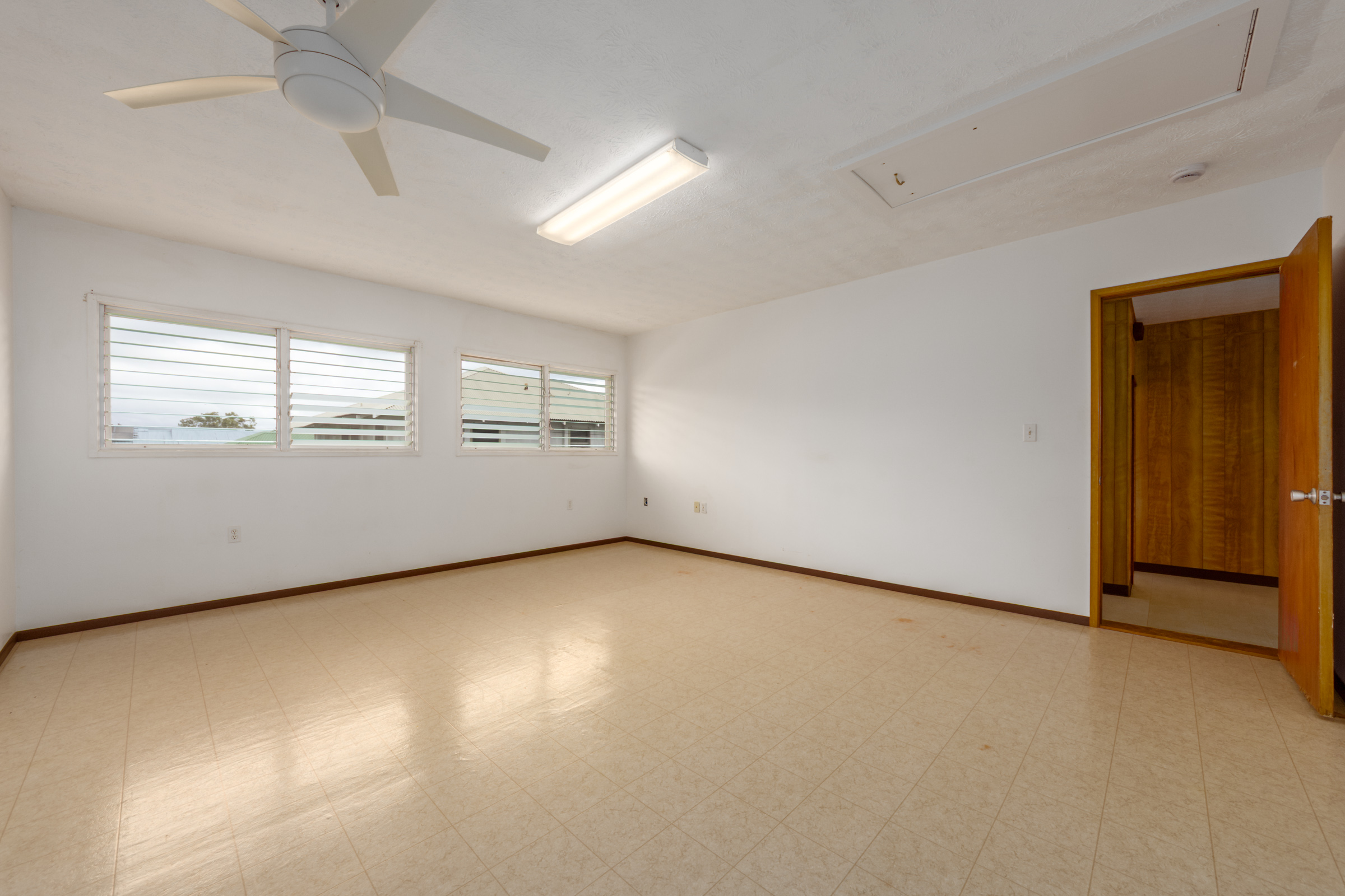 38 LEI ST