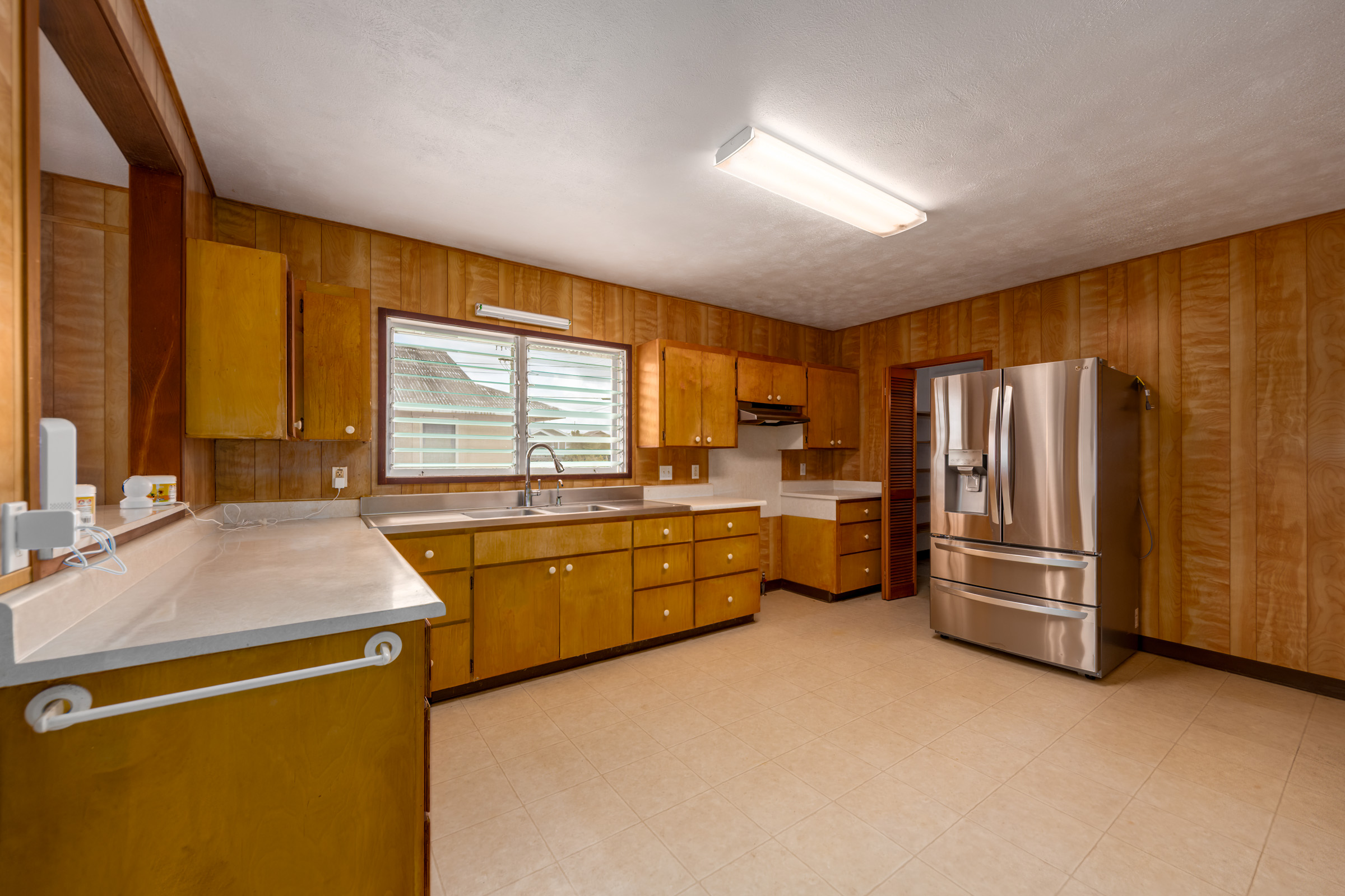 38 LEI ST