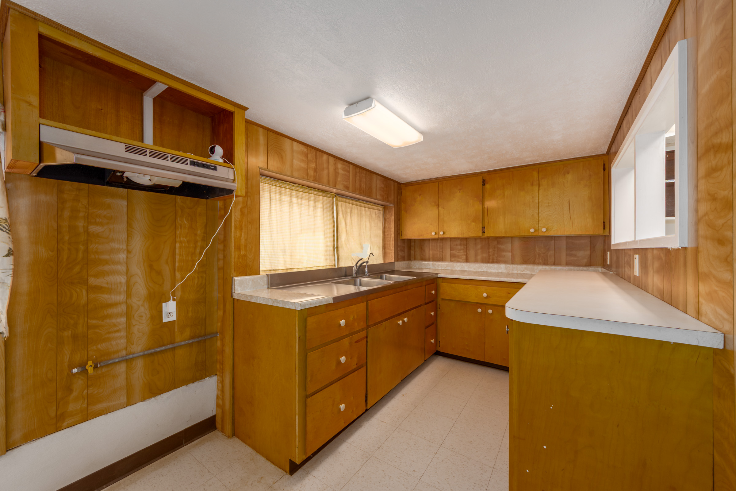 38 LEI ST