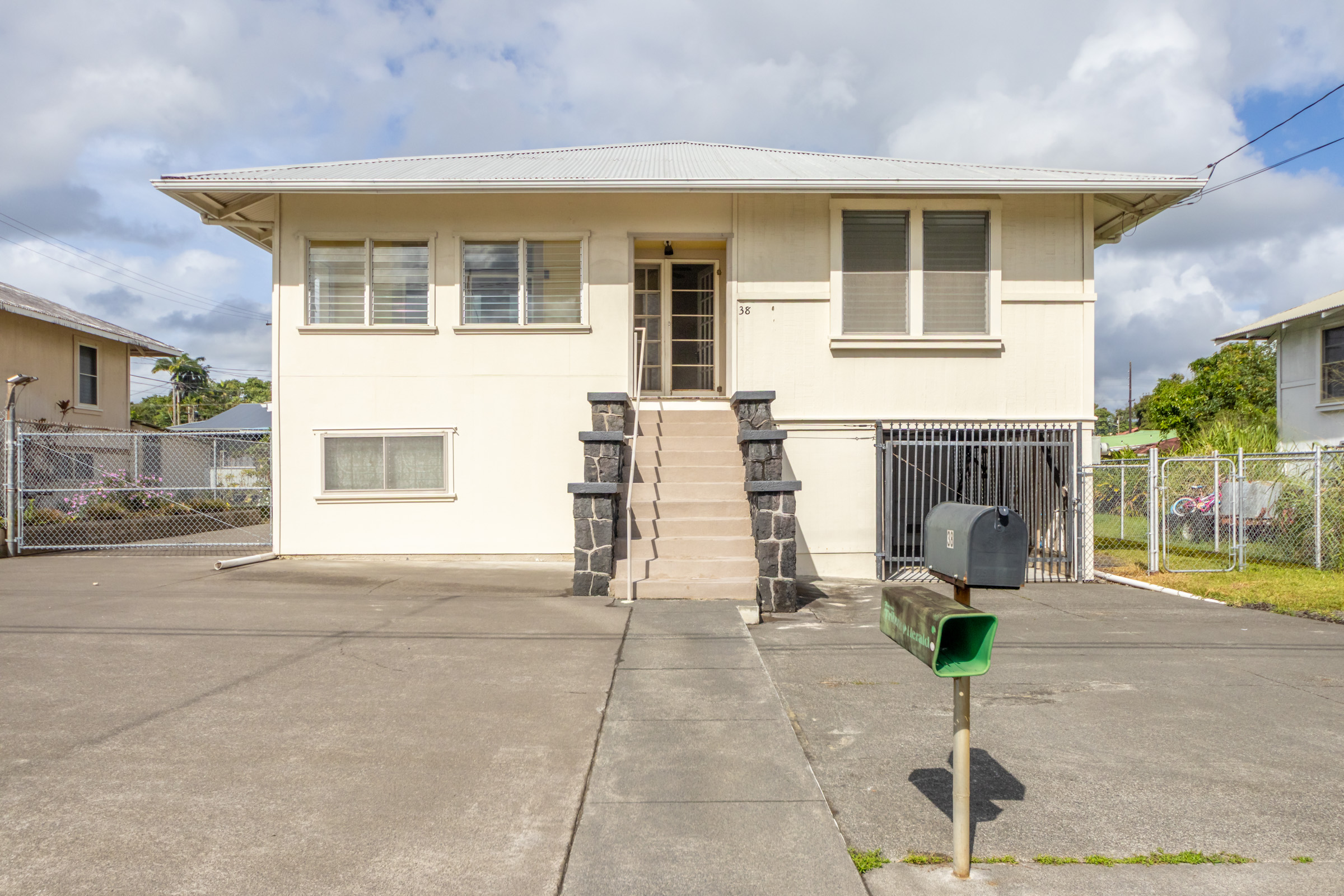 38 LEI ST
